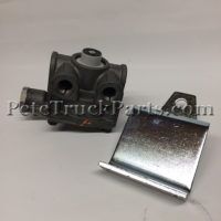 BUTTON-STOP E6 VALVE 236980 - PeteTruckParts.com: Peterbilt BUTTON-STOP E6 VALVE 236980 - PeteTruckParts.com: Peterbilt